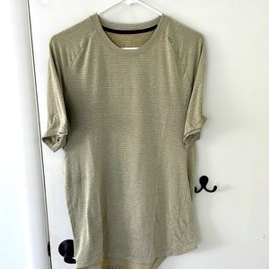 Drysense Training Short Sleeve, Light Green, size Medium.